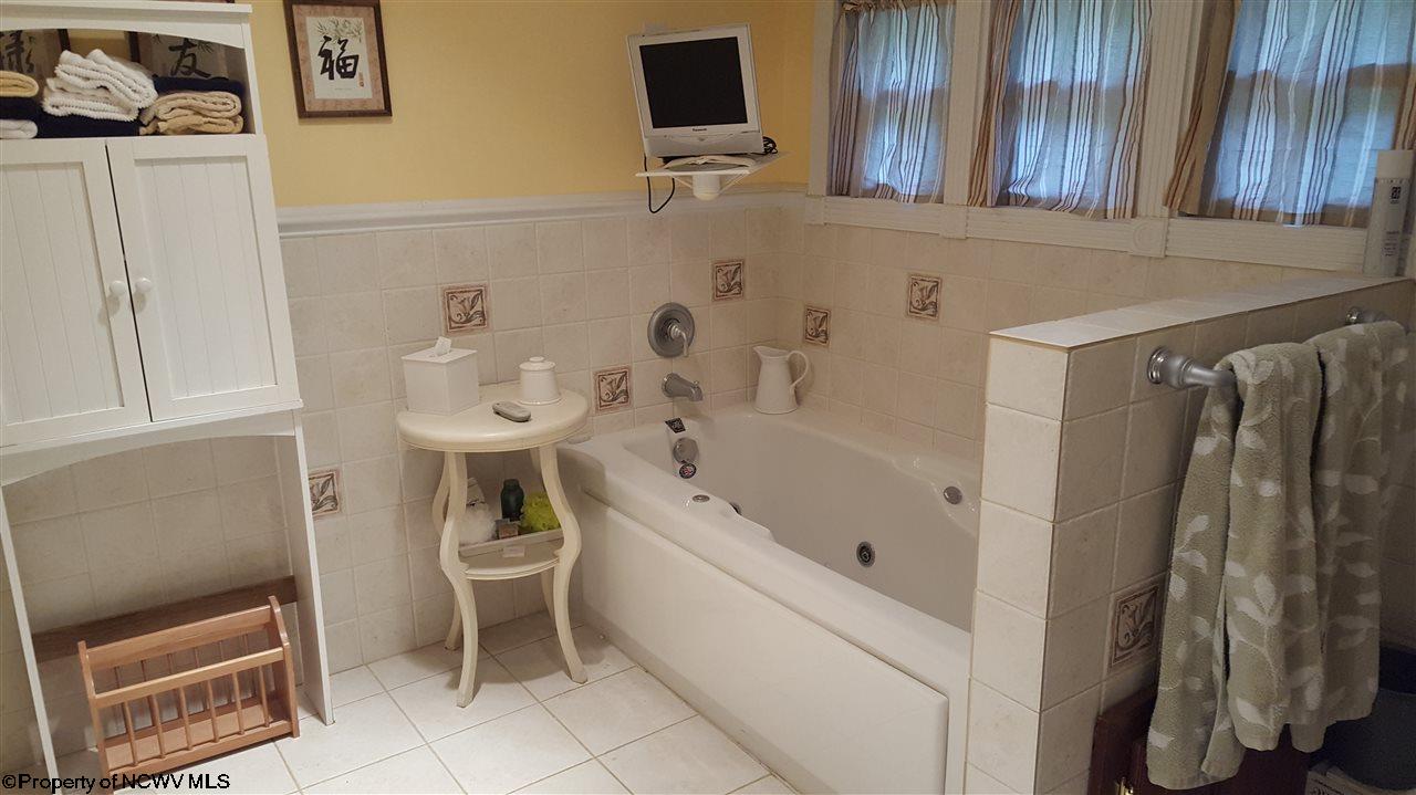 1182 Maple Lake Road Bridgeport, WV 26330 - Photo 14 of 17 Gallery Image 14