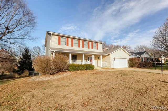 $325,000 | 5016 Southwood Drive, Godfrey, IL 62035