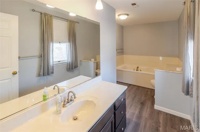 $325,000 | 5016 Southwood Drive, Godfrey, IL 62035