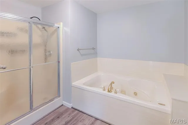 $325,000 | 5016 Southwood Drive, Godfrey, IL 62035