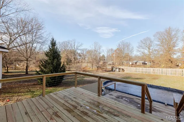 $325,000 | 5016 Southwood Drive, Godfrey, IL 62035