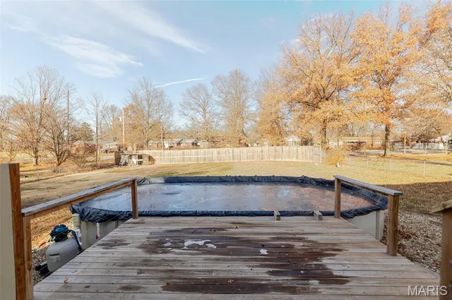 $325,000 | 5016 Southwood Drive, Godfrey, IL 62035