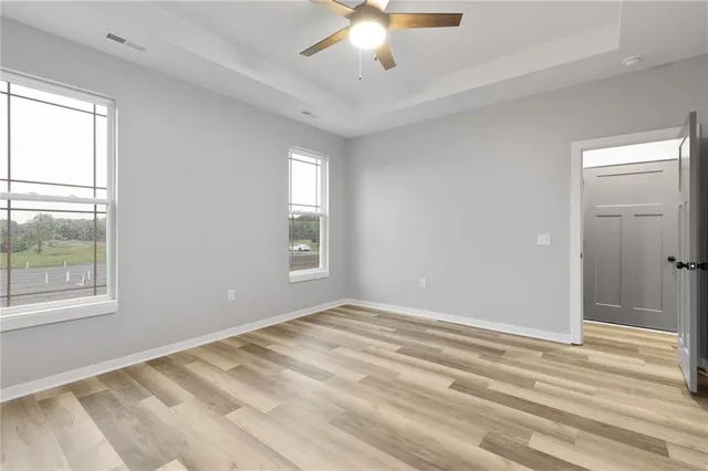 $364,900 | 328 Northeast 51st Road, Warrensburg, MO 64093