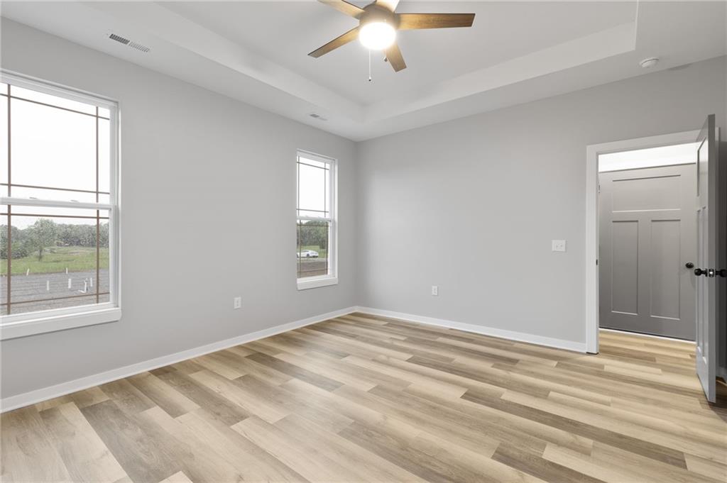 328 Northeast 51st Road Warrensburg, MO 64093 - Photo 13 of 24