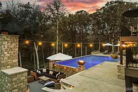 $1,475,000 | 133 Bristol Ridge Drive, Troy, MO 63379