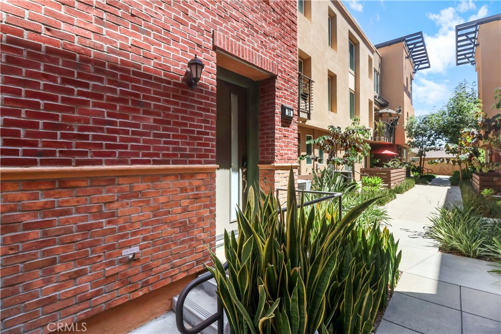 422 West Rte 66, Unit 28 Glendora, CA 91740 - Photo 3 of 25