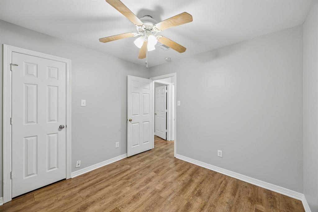 303 Vista Ridge Drive Venus, TX 76084 - Photo 15 of 25