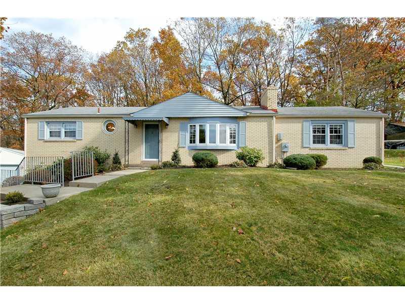 1582 Bellmonte Road Franklin Park, PA 15237 - Photo 2 of 20 Exterior Front. All brick ranch!