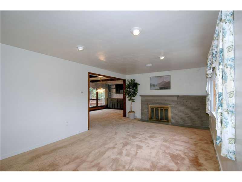 1582 Bellmonte Road Franklin Park, PA 15237 - Photo 4 of 20 Living Room. Another view of the living room open to the dining room!