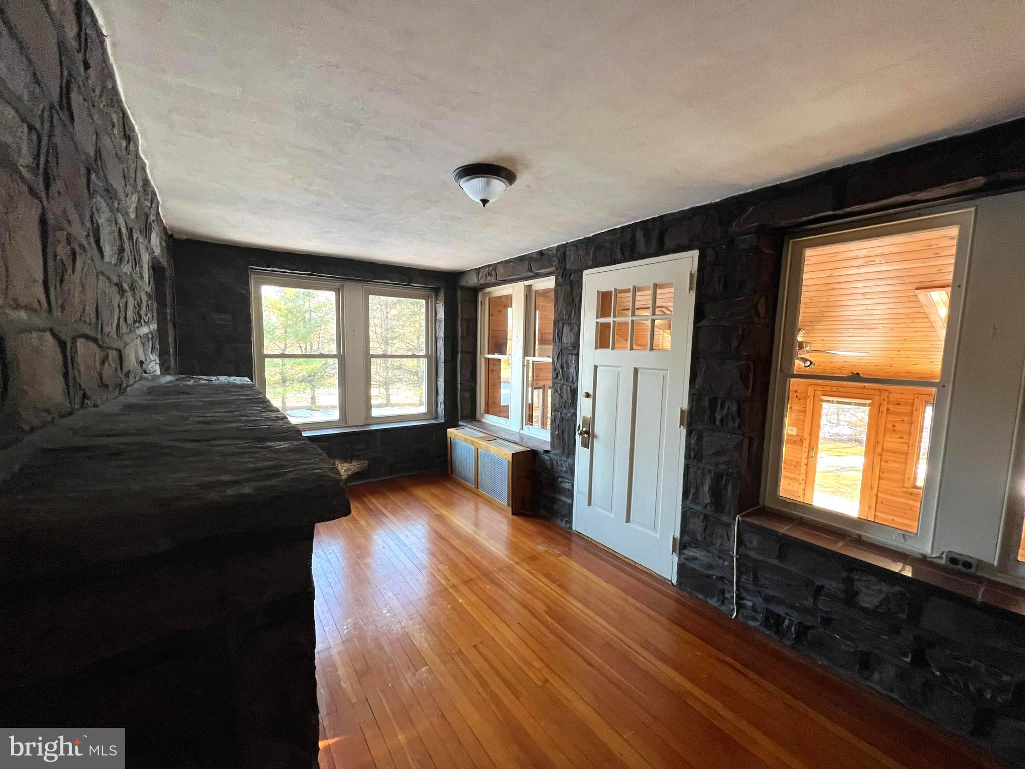1870 Turk Road Doylestown, PA 18901 - Photo 15 of 47 Office/Den