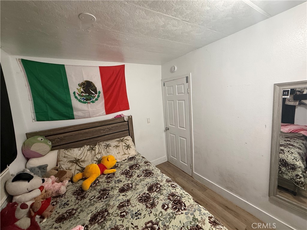 227 Palos Verdes Drive Santa Ana, CA 92704 - Photo 23 of 41