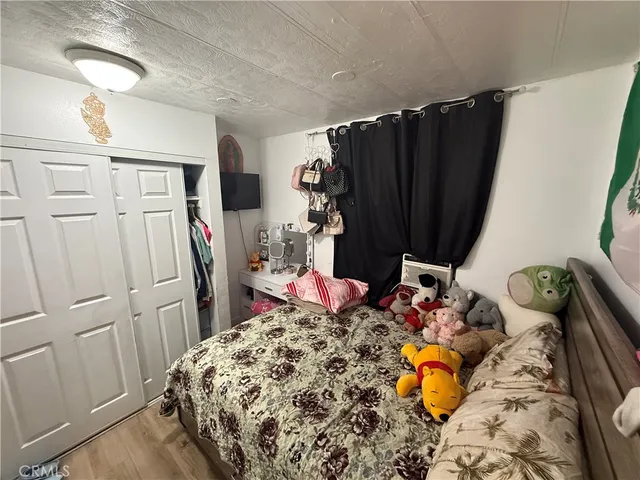 $250,000 | 227 Palos Verdes Drive, Santa Ana, CA 92704