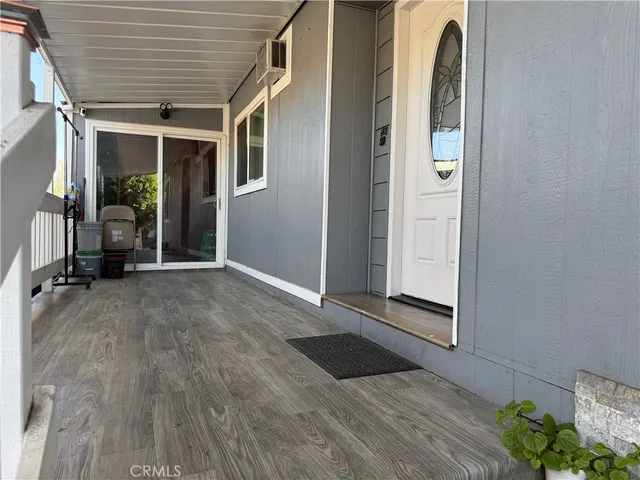 $250,000 | 227 Palos Verdes Drive, Santa Ana, CA 92704