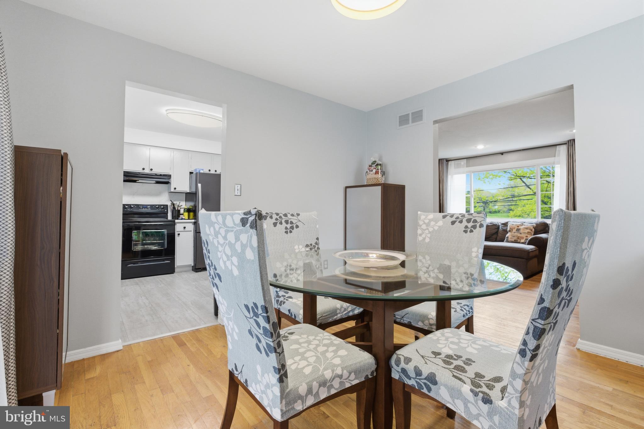 194 Bull Run Road Ewing, NJ 08638 - Photo 10 of 29 Gallery Image 10