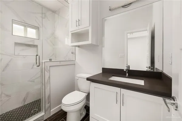 $1,350 | 1322 Beverly Avenue, Unit 3, Weslaco, TX 78596