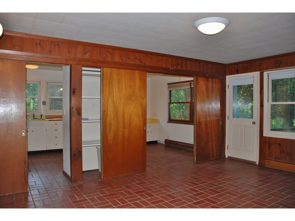 187 Woodbine Road Shelburne, VT 05482 - Photo 10 of 36 Gallery Image 10