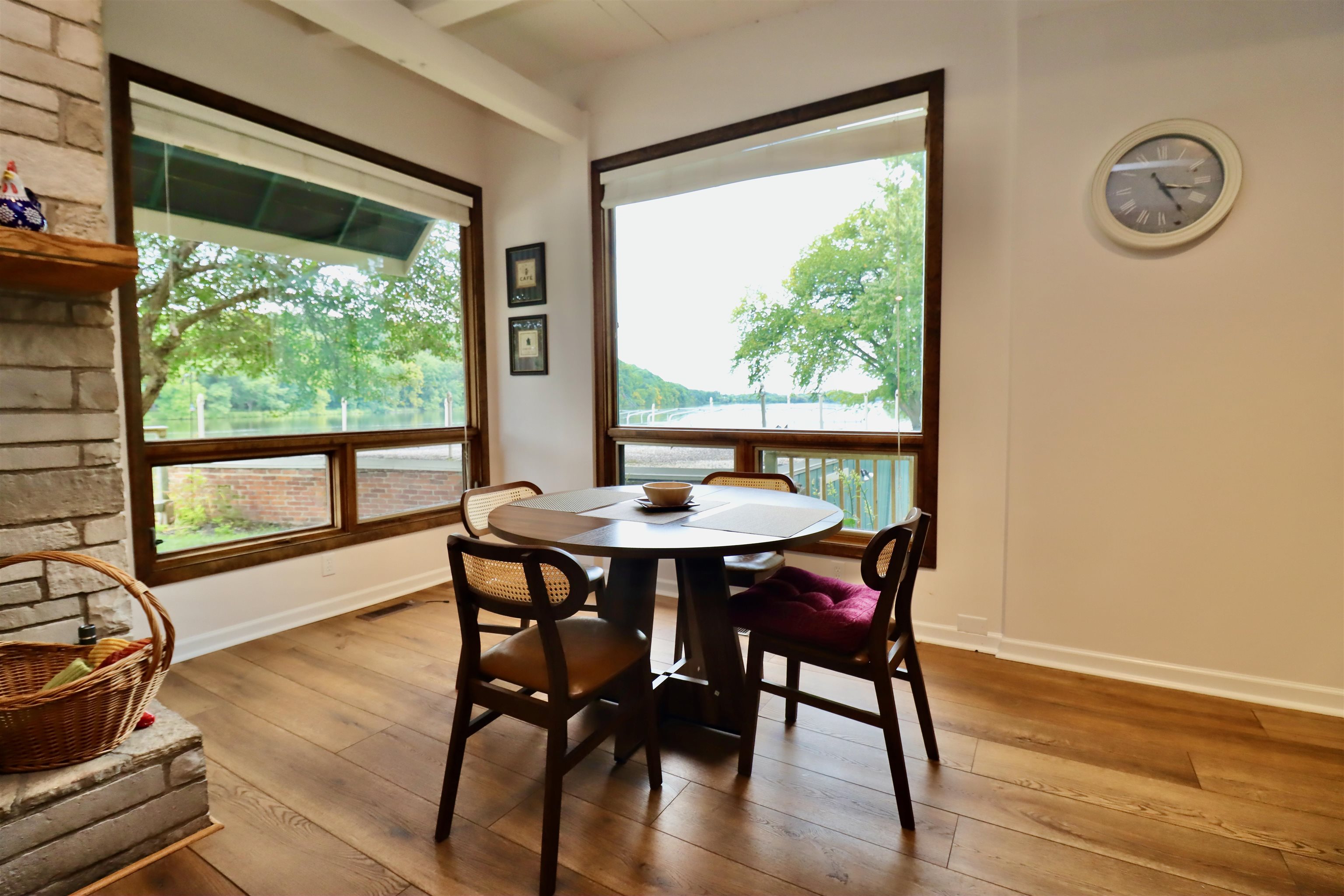 2870 South Riverside Drive Beloit, WI 53511 - Photo 17 of 28