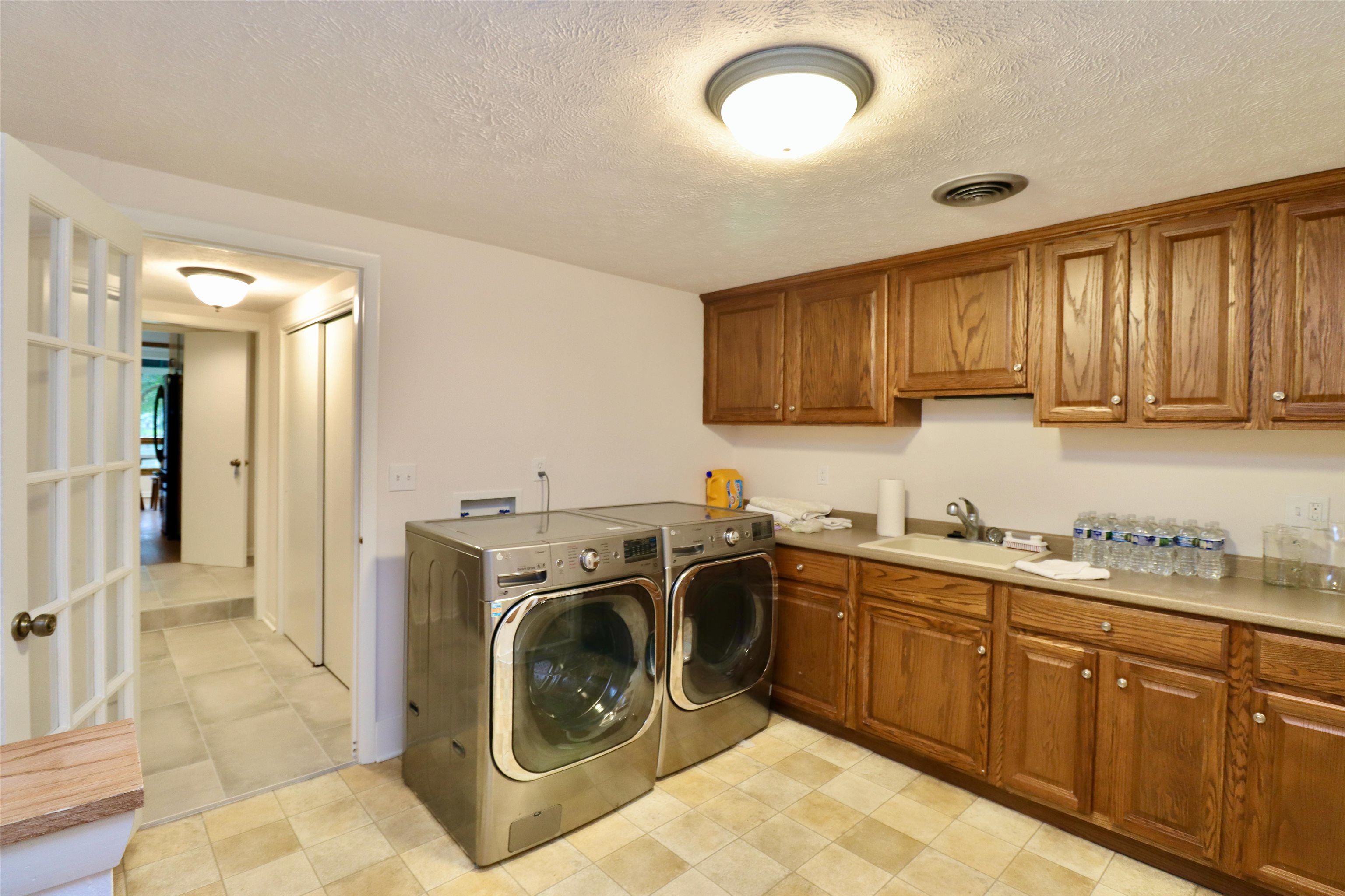 2870 South Riverside Drive Beloit, WI 53511 - Photo 27 of 28