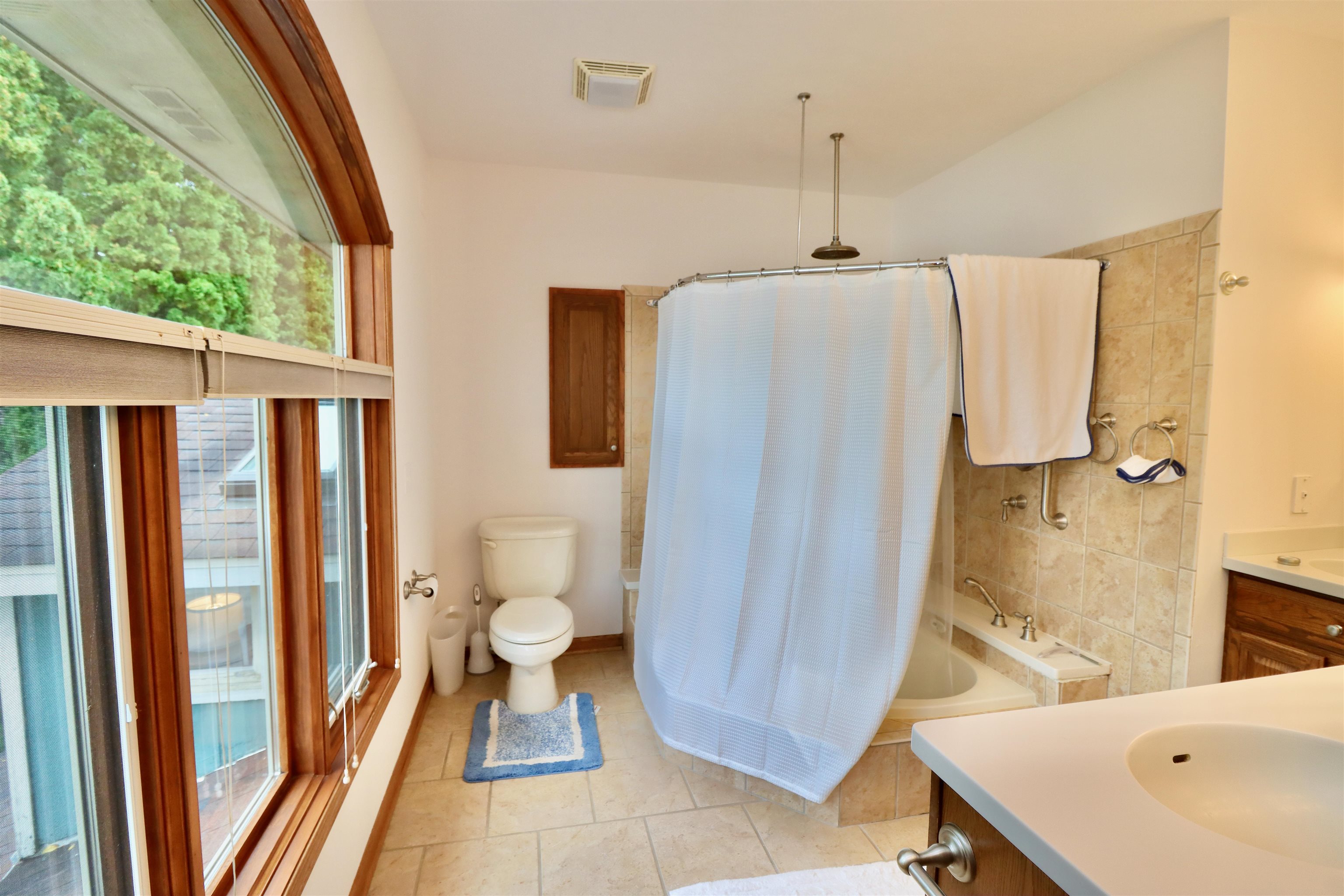 2870 South Riverside Drive Beloit, WI 53511 - Photo 9 of 28