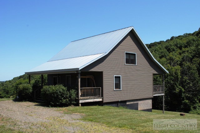 2031 Bald Knob Road Sparta, NC 28675 - Photo 22 of 37