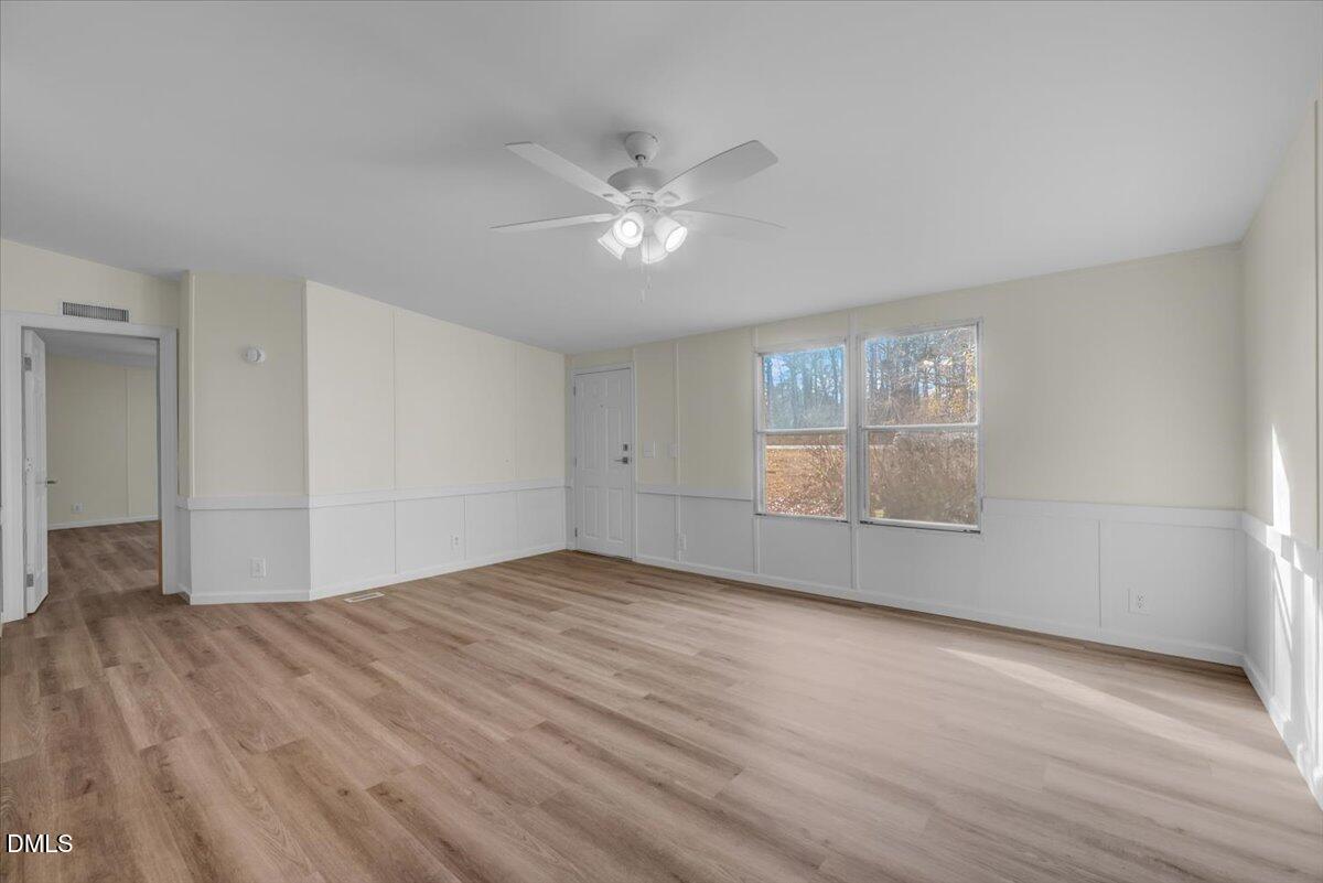 230 Dustin Lane Roxboro, NC 27574 - Photo 5 of 38 05-230 Dustin Ln-5