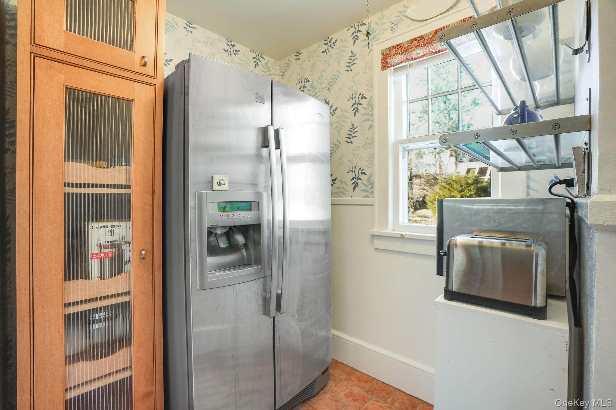 31 Wilson Boulevard Poughkeepsie, NY 12603 - Photo 12 of 36 a bathroom with a shower and a mirror