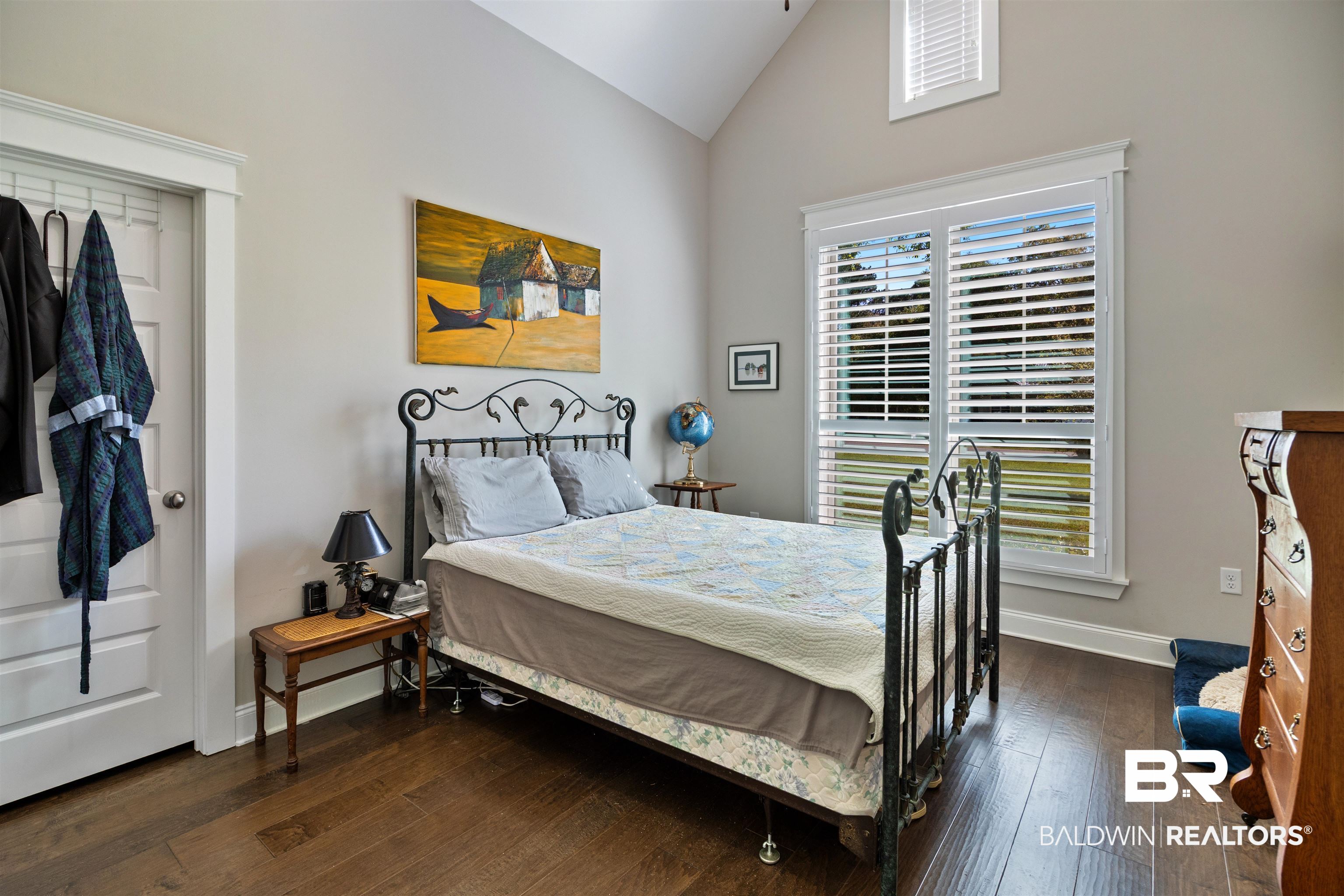 18576 Treasure Oaks Road Gulf Shores, AL 36542 - Photo 23 of 49 Bedroom 2 ensuite