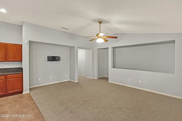 $1,958 | 3852 Marsh Bluff Drive, Jacksonville, FL 32226