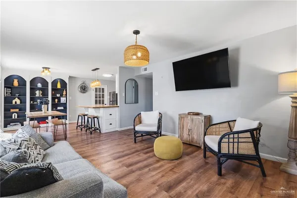 $2,450 | 1900 La Vista Avenue, McAllen, TX 78501