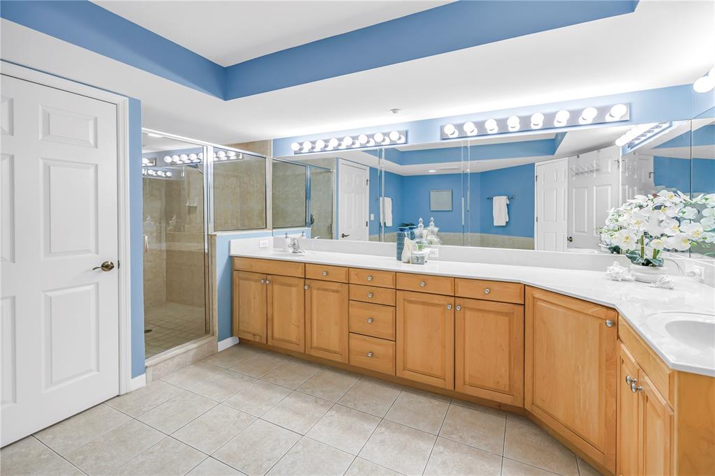 16326 Gulf Boulevard, Unit 308 Redington Beach, FL 33708 - Photo 18 of 57