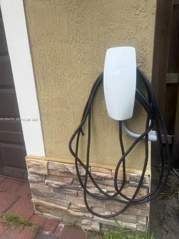 $4,099 | 14831 Southwest 33rd Terrace, Miami, FL 33185