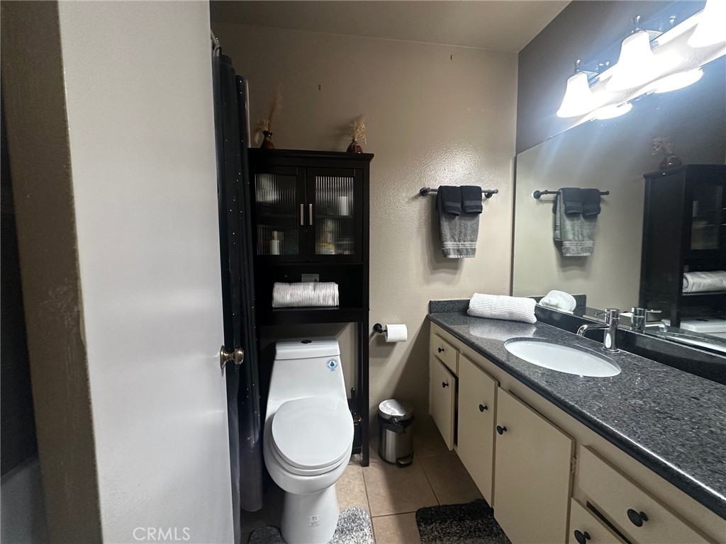 5246 St George Road Westminster, CA 92683 - Photo 20 of 29 guess bath