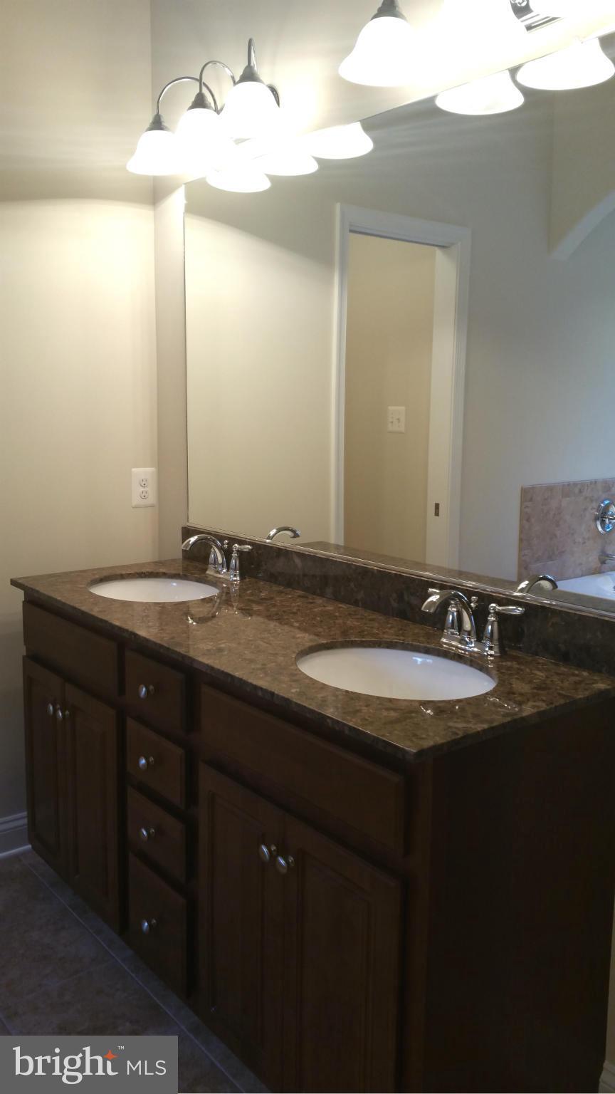 472 Decatur Road Stafford, VA 22554 - Photo 20 of 26 Bath (Master)