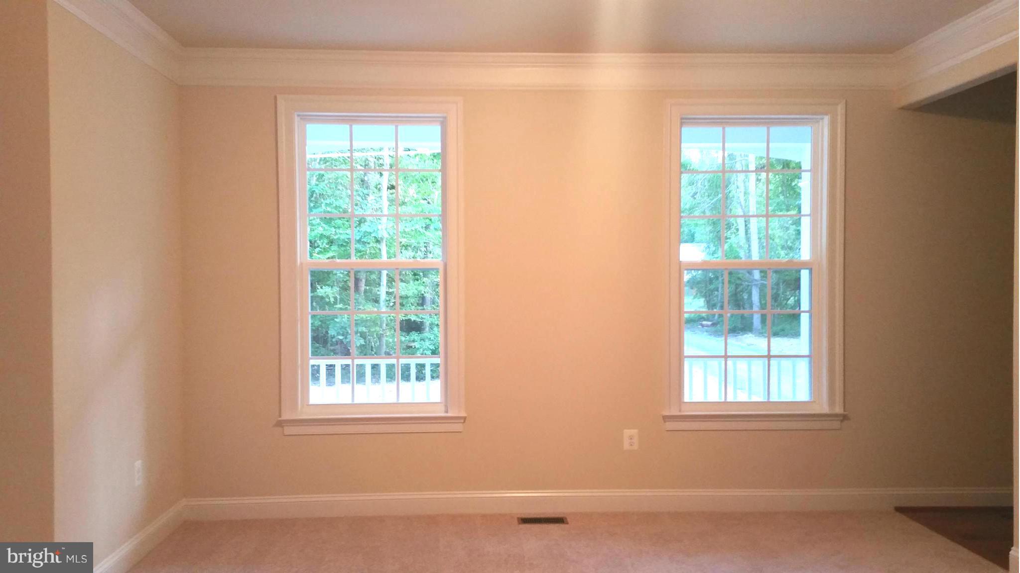 472 Decatur Road Stafford, VA 22554 - Photo 8 of 26 Dining Room