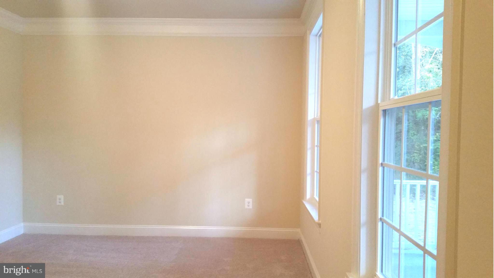 472 Decatur Road Stafford, VA 22554 - Photo 9 of 26 Dining Room