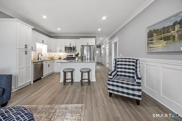 $389,900 | 210 Munson Road, Unit 2G, Wolcott, CT 06716