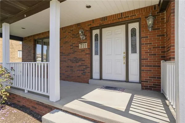 $439,900 | 711 Montclair Drive, New Kensington, PA 15068