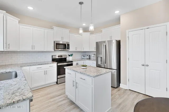 $357,900 | 8 Sanford Lane, Dunn, NC 28334