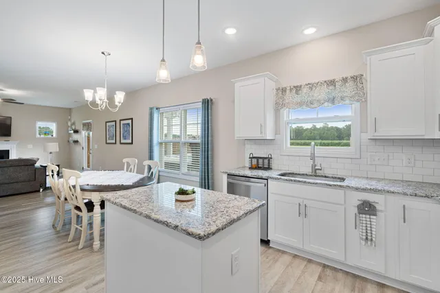 $357,900 | 8 Sanford Lane, Dunn, NC 28334