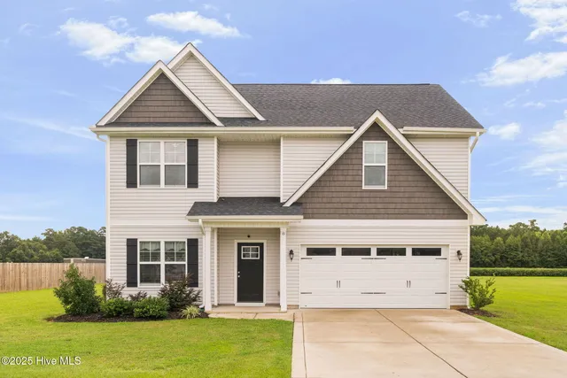 $357,900 | 8 Sanford Lane, Dunn, NC 28334