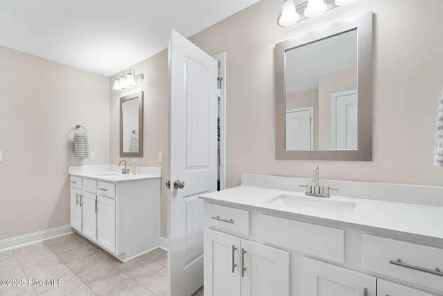 $357,900 | 8 Sanford Lane, Dunn, NC 28334