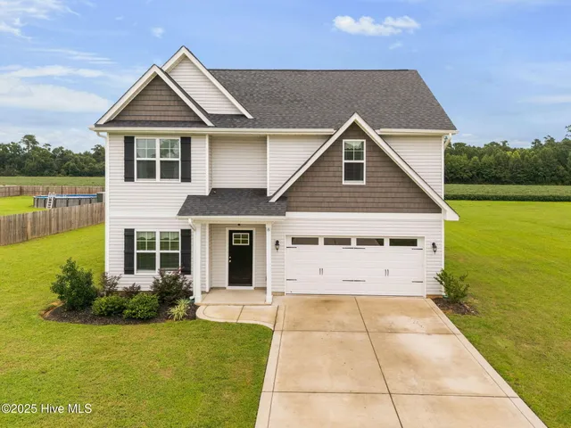 $357,900 | 8 Sanford Lane, Dunn, NC 28334