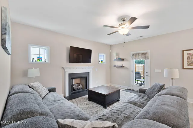 $357,900 | 8 Sanford Lane, Dunn, NC 28334