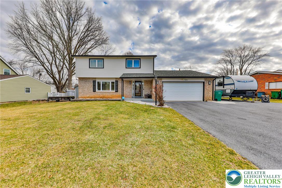 7270 Heather Road Lower Macungie Township, PA 18062 - Photo 2 of 90