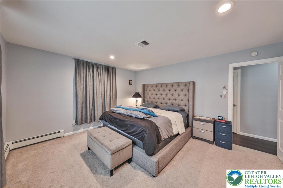 7270 Heather Road Lower Macungie Township, PA 18062 - Photo 41 of 90