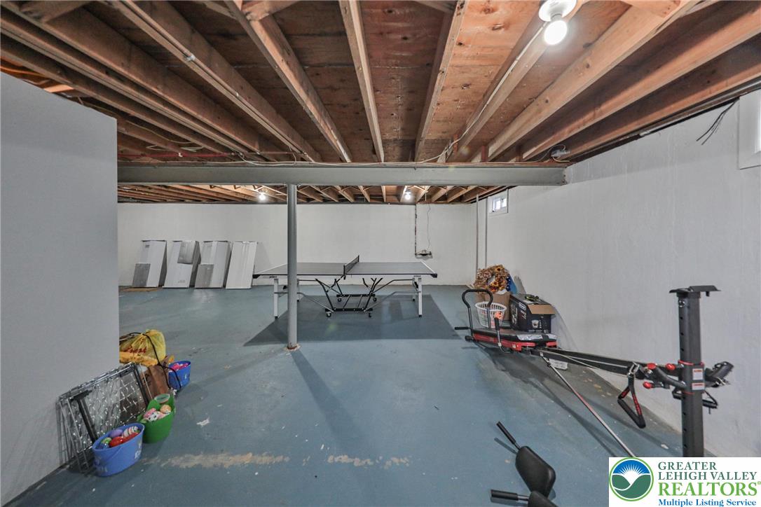 7270 Heather Road Lower Macungie Township, PA 18062 - Photo 63 of 90