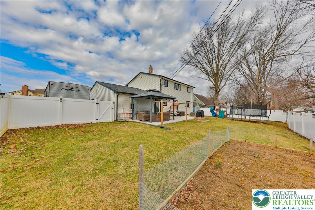 7270 Heather Road Lower Macungie Township, PA 18062 - Photo 72 of 90