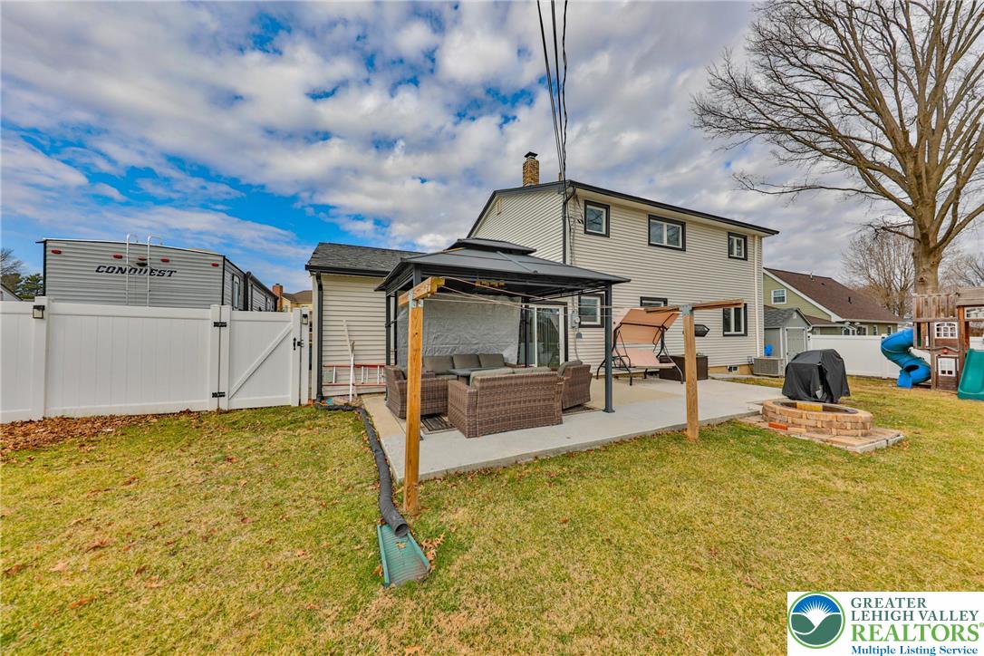 7270 Heather Road Lower Macungie Township, PA 18062 - Photo 73 of 90