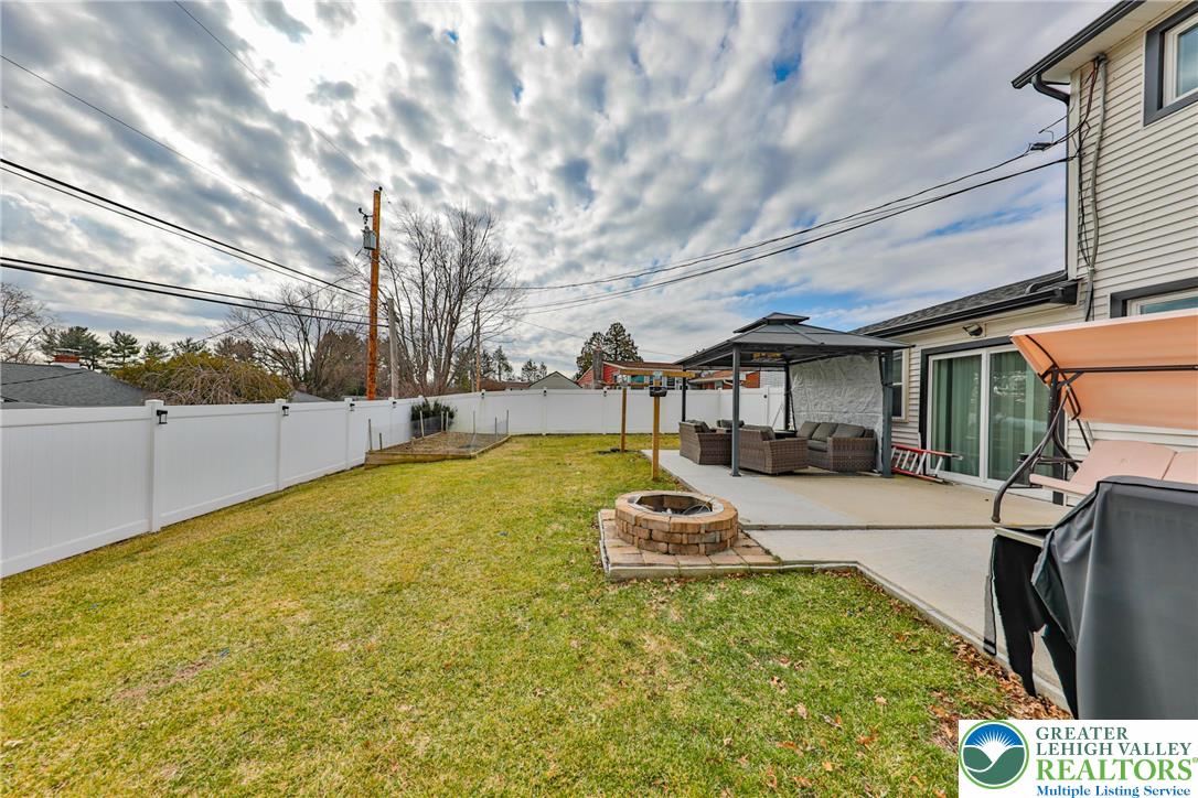 7270 Heather Road Lower Macungie Township, PA 18062 - Photo 75 of 90
