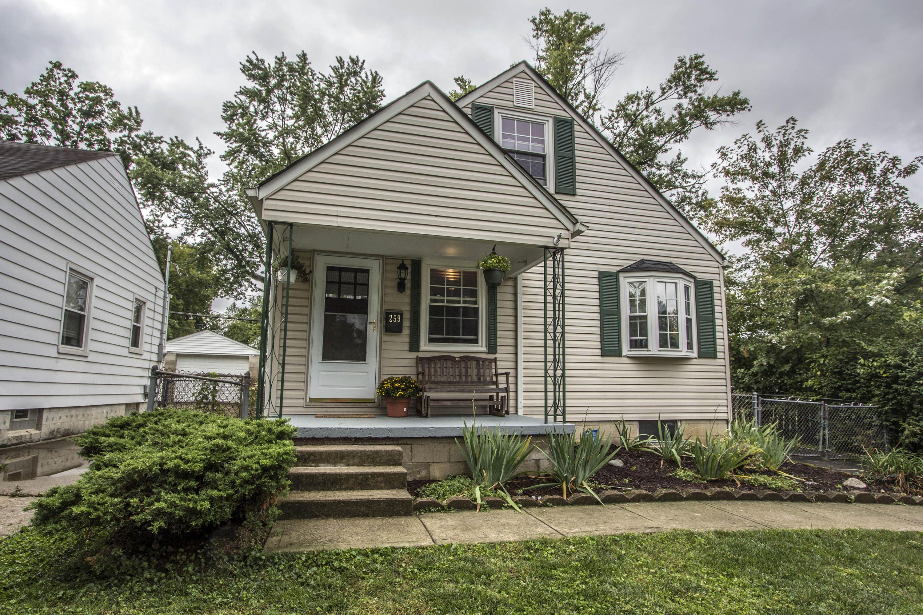 259 Chase Road Columbus, OH 43214 - Photo 3 of 41 Gallery Image 3